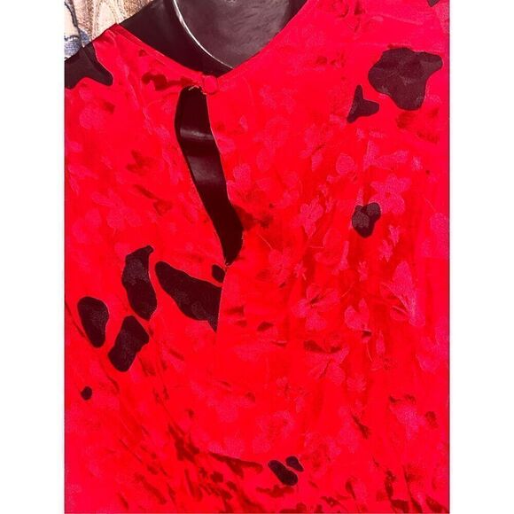 Beautiful women Vintage 1980s red with black Polka Dots | Made in HONG KONG by L - Picture 7 of 9